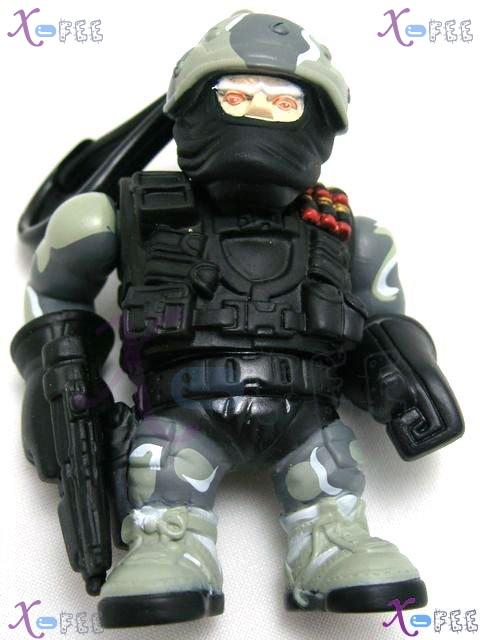 gj00034 New Cultures Tolls Craft Movable Special Armed Police Man Silica Gel Toy Pendant 1