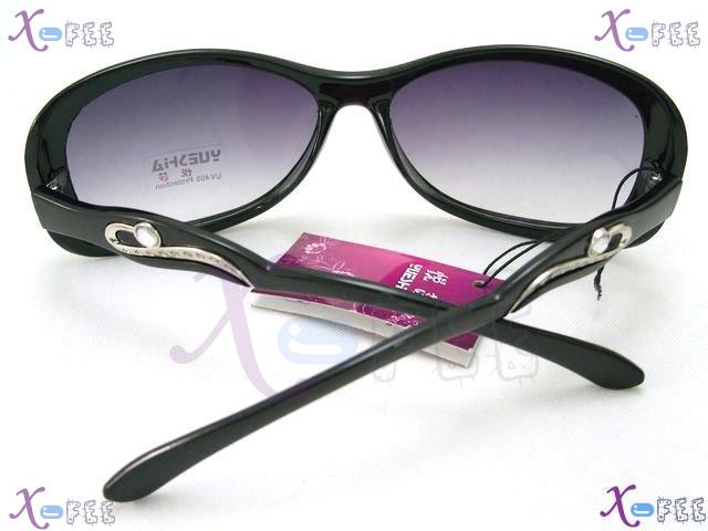 tyj00167 New Black Rhinestone Women Accessories UV400 Fashion Chinese Eyewear Sunglasses 4
