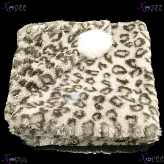 wb00006 Rabbit Ball Lined Triangle Soft Plush Leopard Winter Collar Neck Warmer Scarf 2