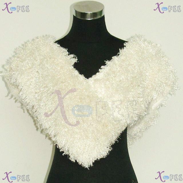 wb00017 Fashion Woman Lined Triangle Soft Plush Winter Collar Milky Neck Warmer Scarf 4